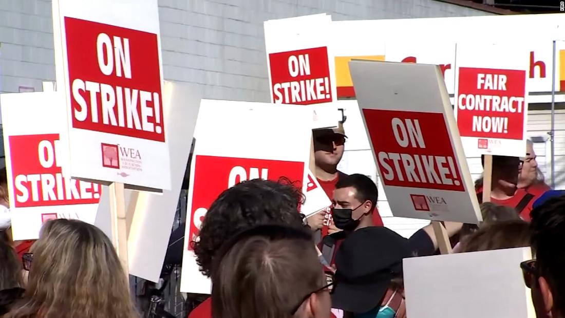 Seattle Teachers Strike on First Day of School